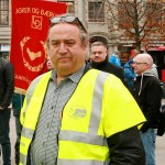 Forbundsleder Rolf Ringdal på streikemarkeringa på Jernbanetorget. Foto: lokmann.no