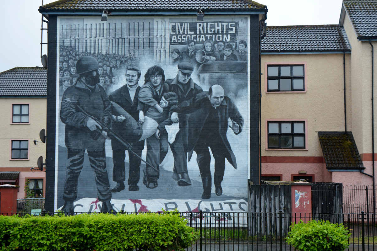 Gatekunst i Derry. Foto: Franz P. Sauerteig, pixabay.