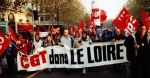 Franske arbeidere i protestmarsj.